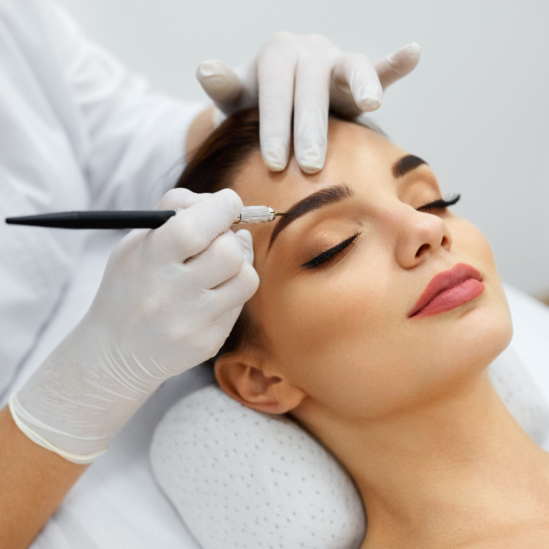 Microblading Kurs – Professionelle Ausbildung für präzise und dauerhafte Augenbrauen-Techniken.